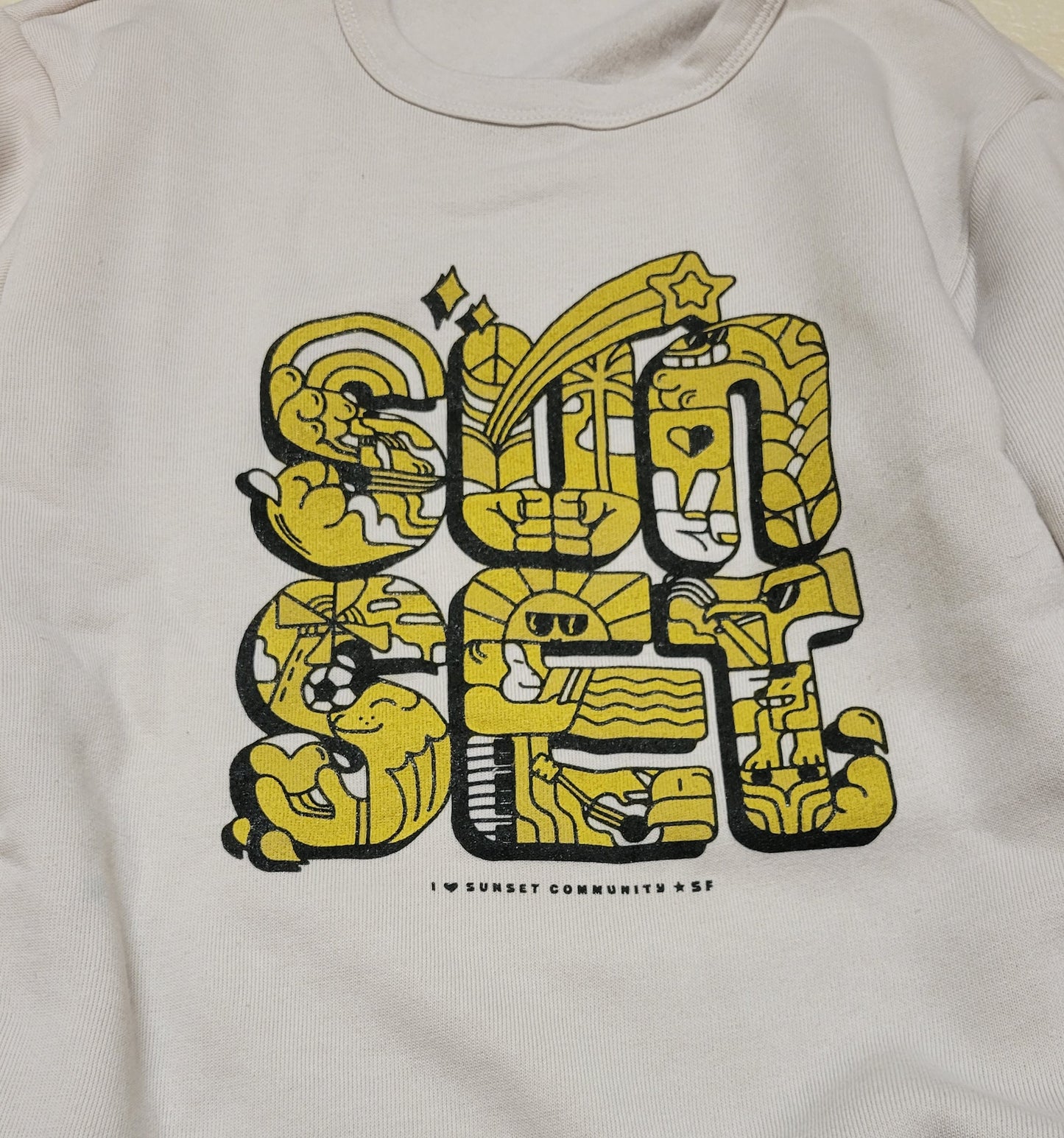 Sunset Adult Community Sweatshirt in Cream